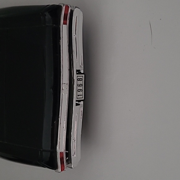 🚗 1:24 scale diecast Chevelle & Charger Welly & Universal Stuios - Picture 10 of 13